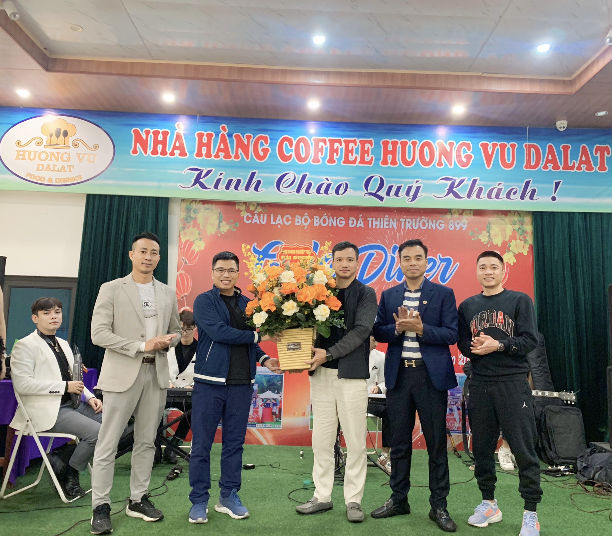Giao lưu bóng đá FC Doanh nghiệp trẻ Hải Dương & FC Thiên Trường 899