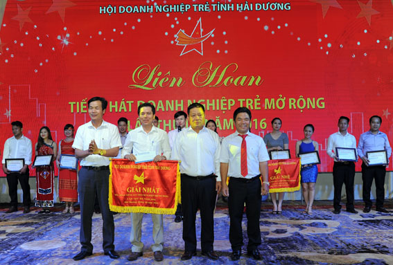 Liên hoan tiếng hát Doanh nghiệp trẻ tỉnh Hải Dương lần thứ III, năm 2016