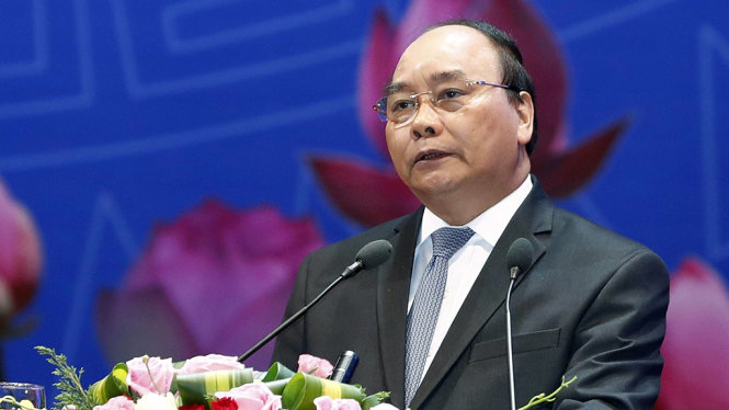 Thủ tướng Nguyễn Xuân Phúc đang đối thoại với 2.000 doanh nghiệp
