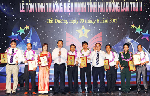 Lễ tôn vinh Thương hiệu mạnh tỉnh Hải Dương năm 2010