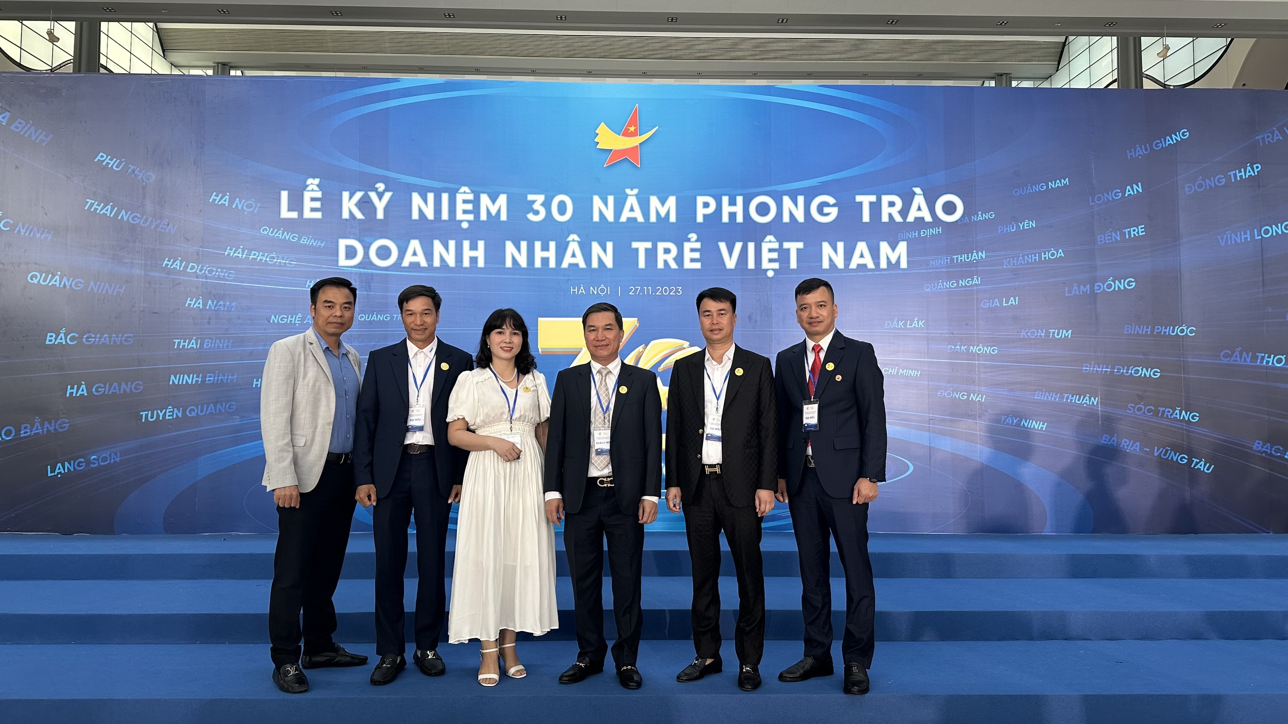 Hội Doanh nghiệp trẻ tỉnh Hải Dương tham dự Lễ Kỷ niêm 30 năm phong trào Doanh nhân trẻ Việt Nam